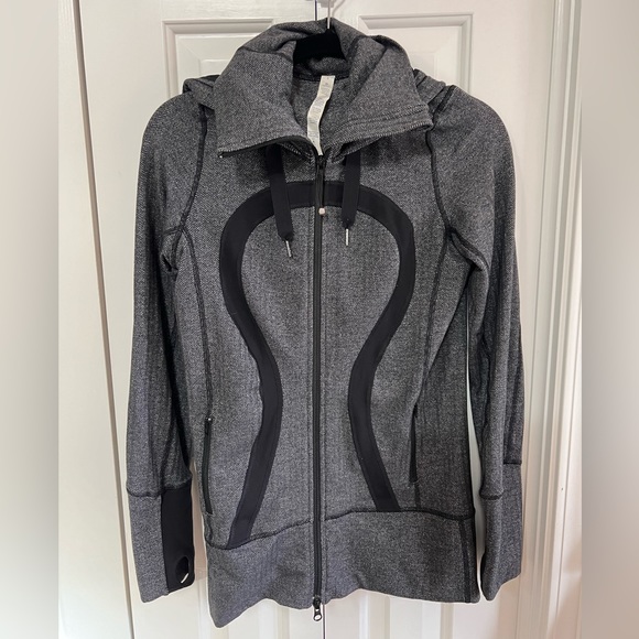 Lululemon Stride zip-up jacket- 6 - Picture 1 of 3
